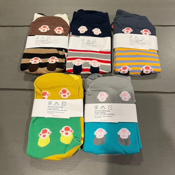 5 pairs of Crew socks dog patterns - Picture 4 of 4